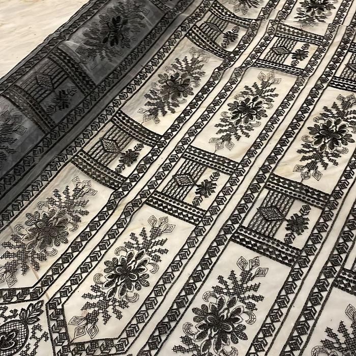 Kain Brokat Tile Bordir Athena Warna Hitam