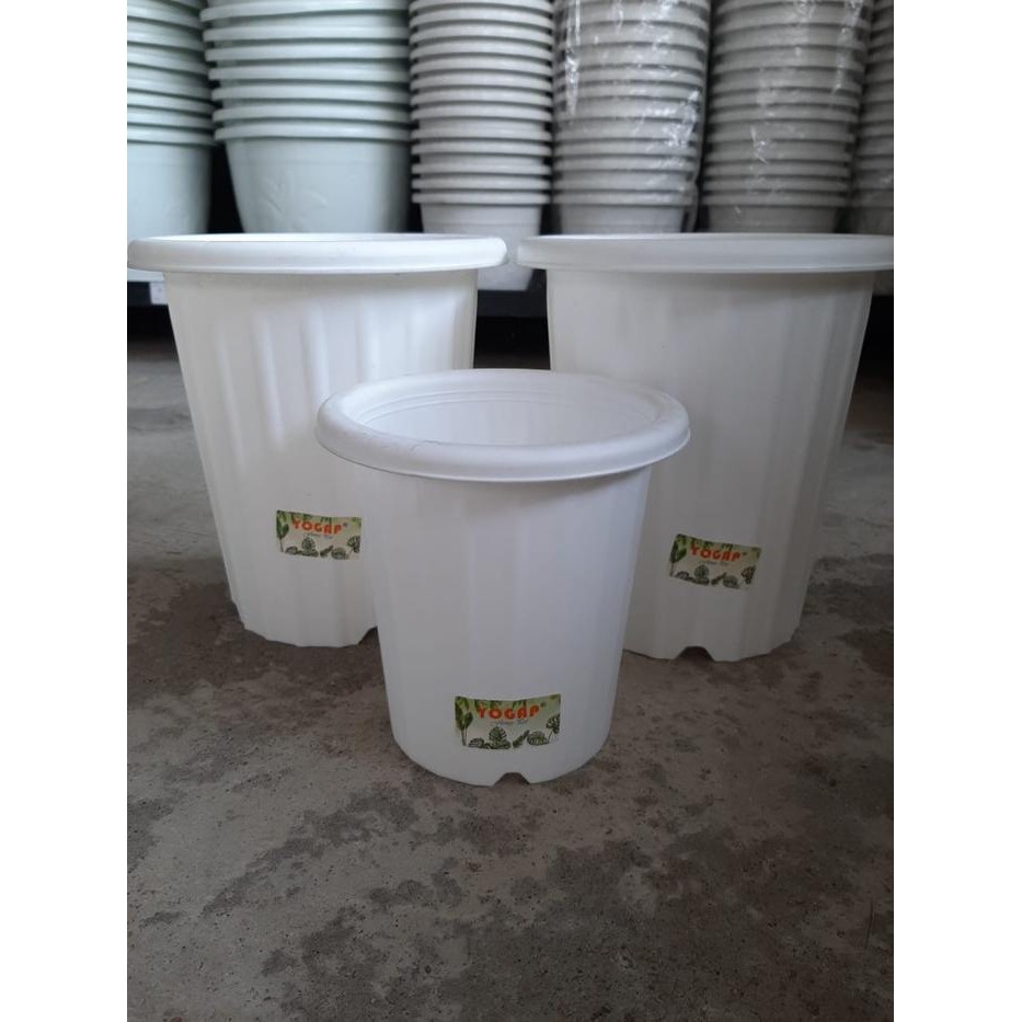 PREMIUM Pot Plastik Yogap Warna Putih/Pot Plastik Tinggi