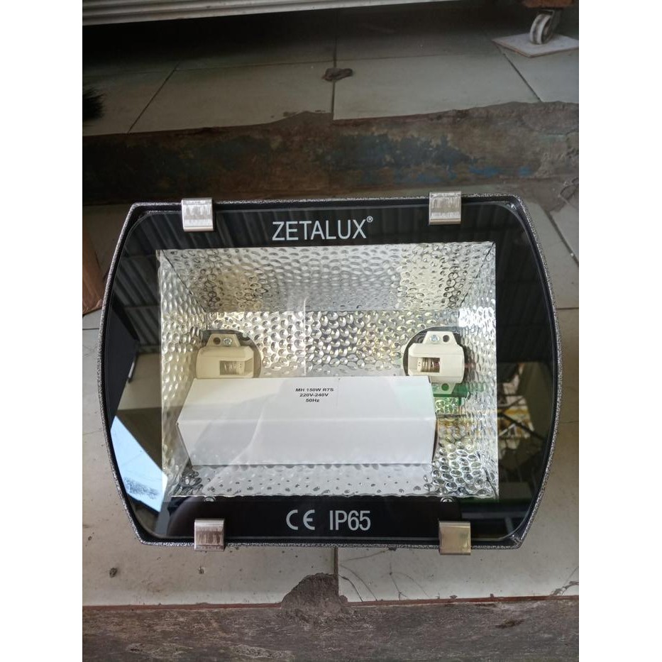 LAMPU SOROT ZETALUX 150 WATT