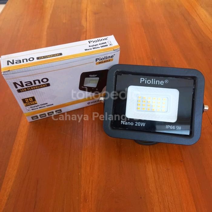 PIOLINE LAMPU SOROT LED 20 WATT 20W SNI FLOOD LIGHT - PUTIH/KUNING