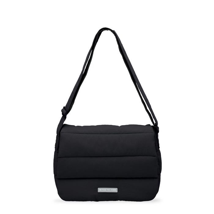 BEST SELLER BEYOND THE VINES BTV Poofy Bag Black ( longer strap )/tas nylon