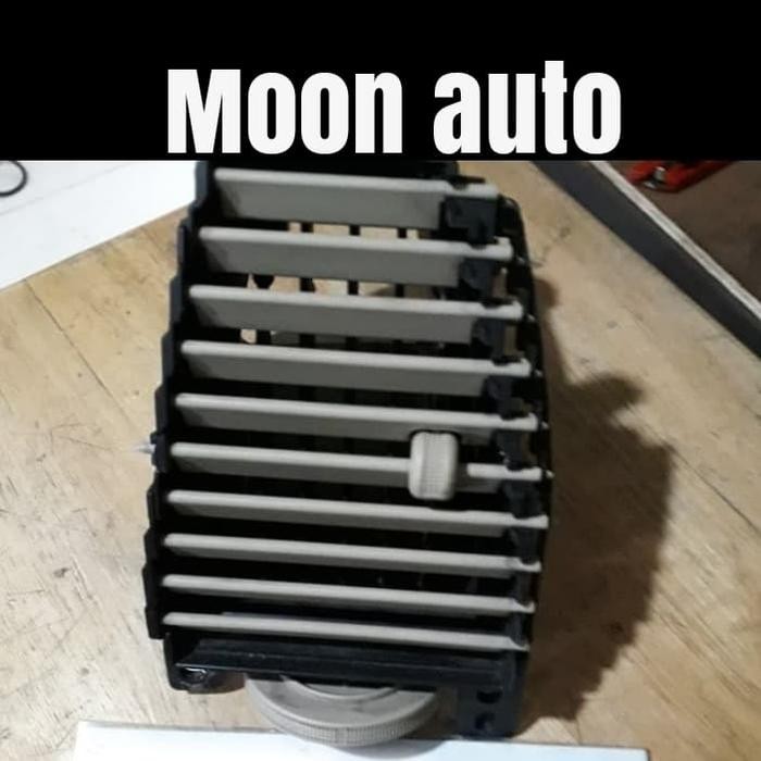 Unik Kisi Ac Innova Depan Bagian Tengah 2005-2008 Ori (1Pc)