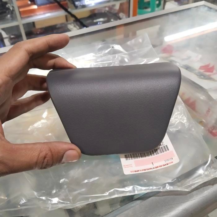 Rea tutup baut jok belakang suzuki swift old ori sgp
