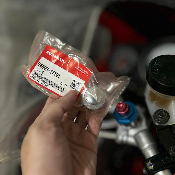 Rea Baut tutup shock NSR 150 R RR