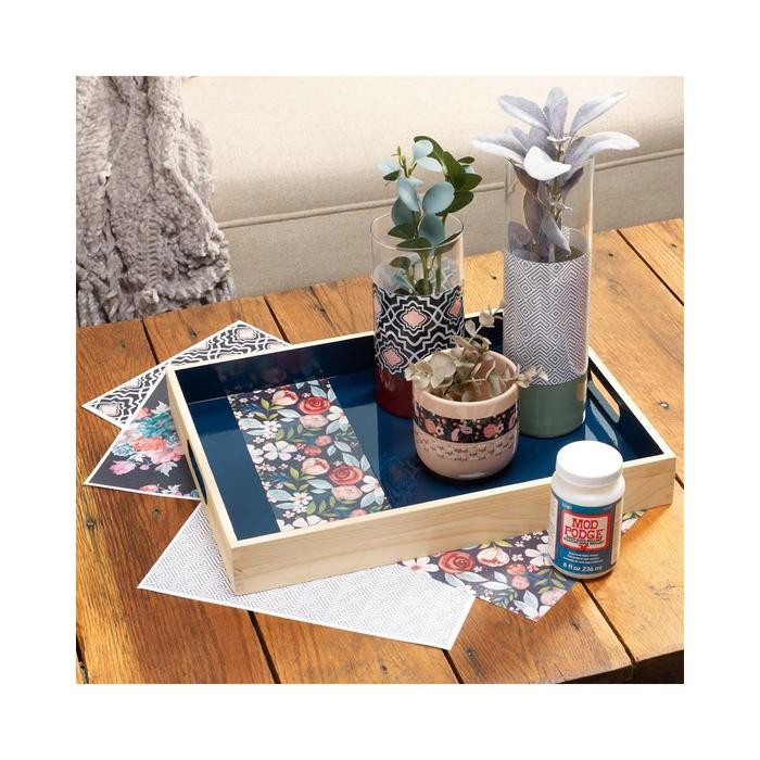 

MOD PODGE SUPER GLOSS 8 OZ WATERBASE SEALER GLUE AND FINISH