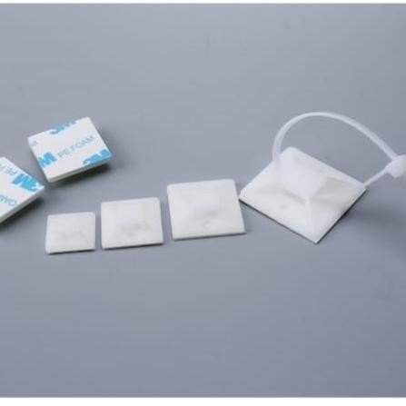 

Klem Kabel Tempel Doubletape 3M/Klip Dobel Tip/Size 40X40 4Cm 100Pc