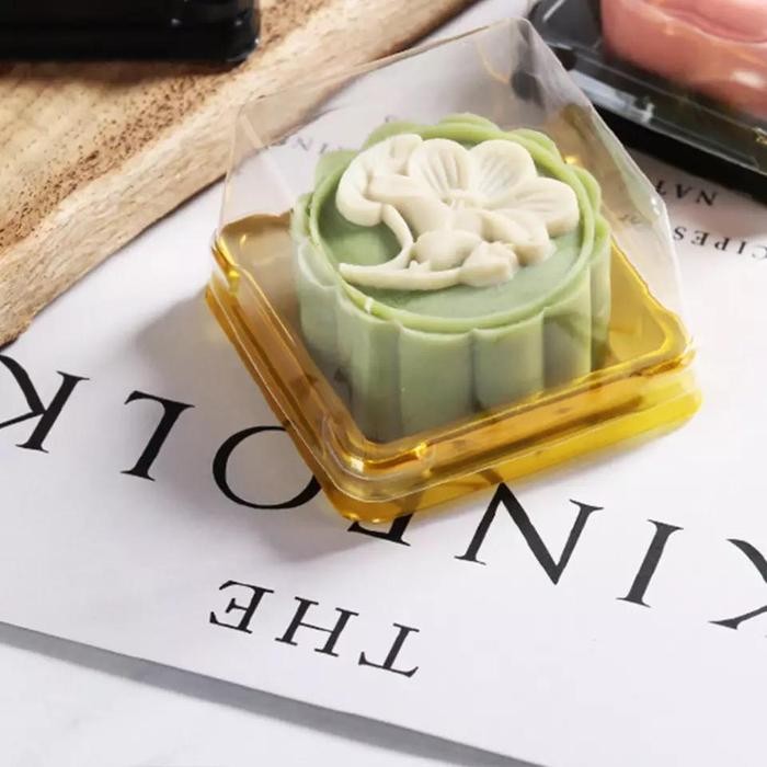 

Promo Cake Case / Mooncake Case / Puding Case Gold Ukuran M - 50 Pcs Berkualitas