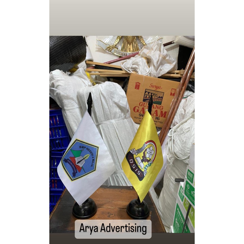 

Terlaris Bendera costum+Tiang kayu meja SALE