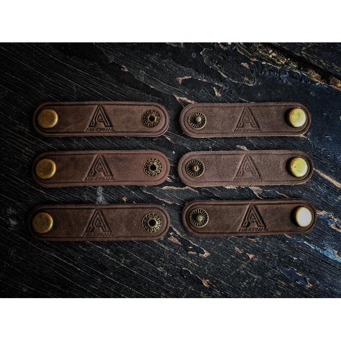 

ABnormal Clip-X Leather Cable Clip - Klip Kulit Kabel Earphone IEM