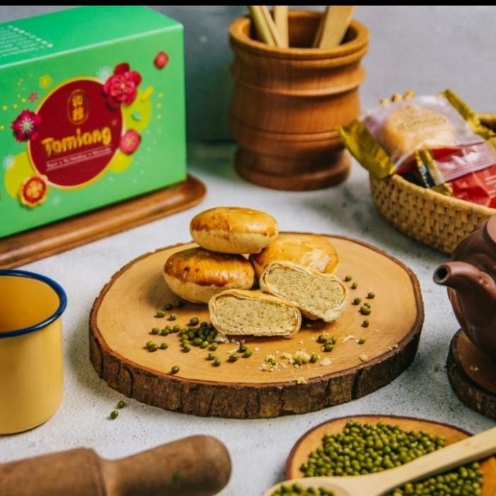 

Pia Kacang Hijau TAMIANG Medan ( kotak kecil )