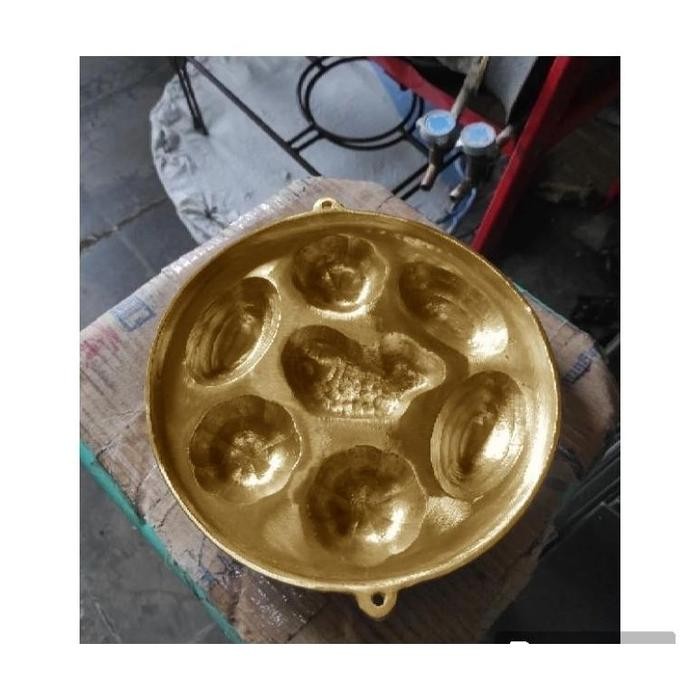 Cetakan kuningan Cetakan bolu jadul isi 12,7 kue kering kue bolu bakar, bahulu, bolu kering, dll.