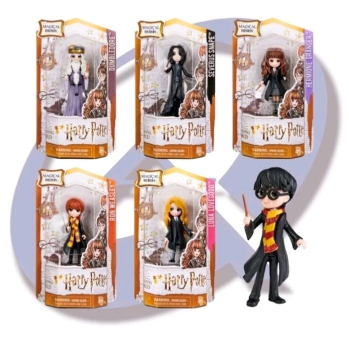 WIZARDING WORLD HARRY POTTER FIGURE