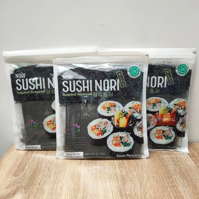 

Glx Sushi Nori Gold 50 lembar - Rumput Laut Seaweed Kimbap Java Halal MUI