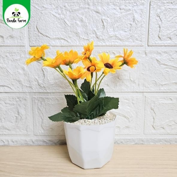 Tanaman Hias Bunga dan Daun Plastik Artificial Pot Mini Terbaru 1