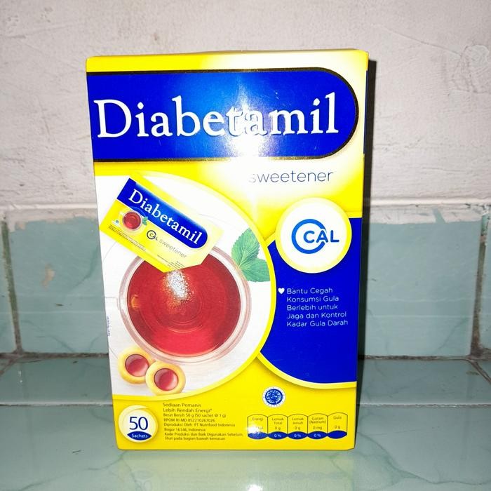 

New Diabetamil Sweetener Box 50 sachet (gula non kalori)