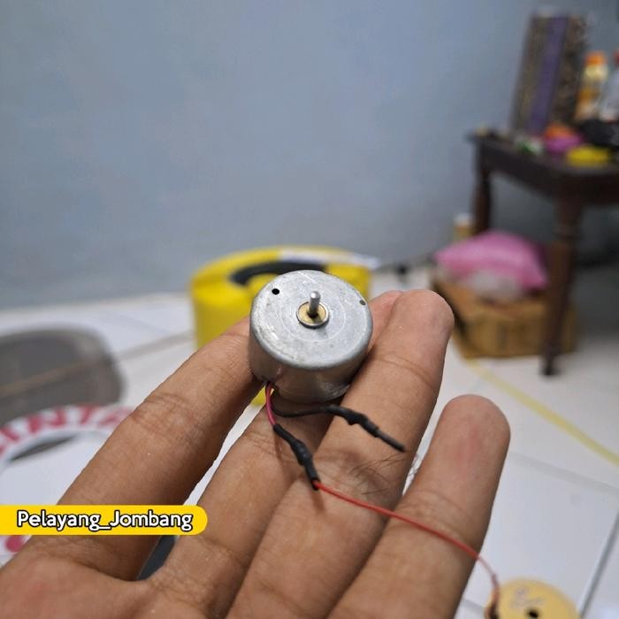 Dinamo layangan vcd kecil 3-6 volt berkualitas *