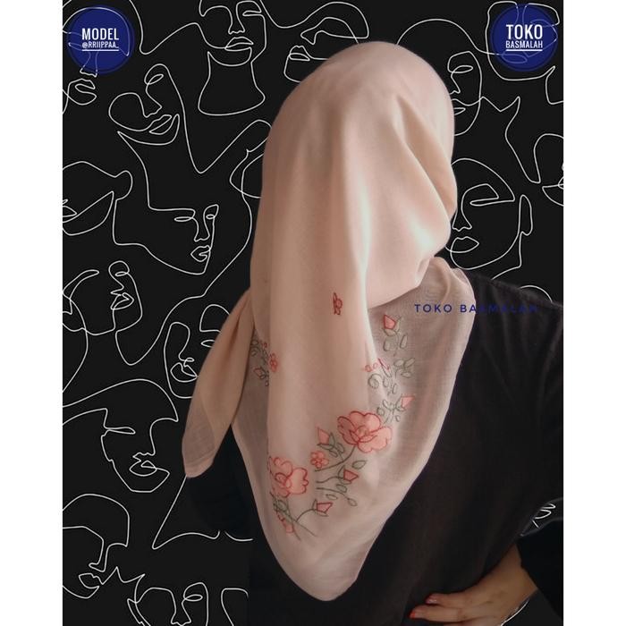 Hijab Sulam Bayang Mawar Khas Bukittinggi *