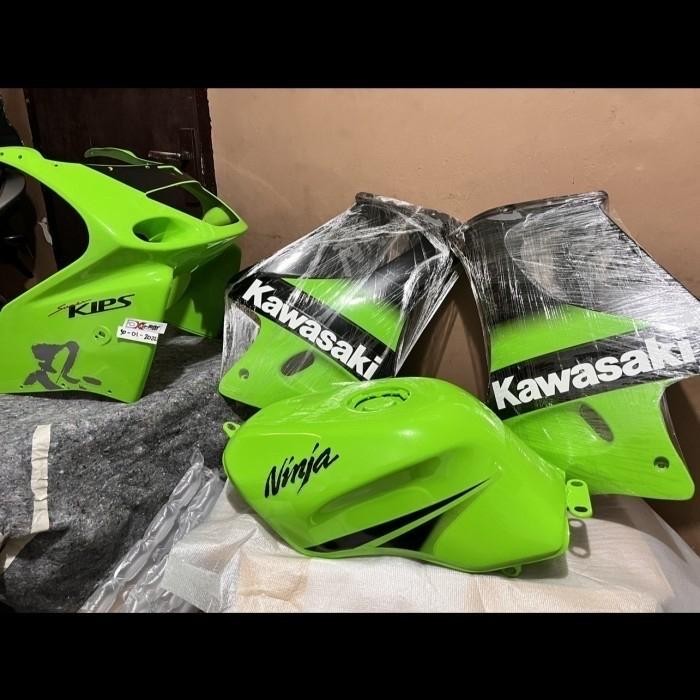 Body full set 1 motor ninja rr se 2011 gen 4 original + BODY BELAKANG