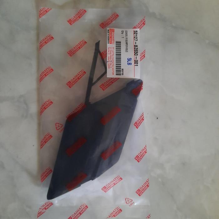 Cover Tutup Towing Derek Bumper Depan Sigra 2016 2017 2018 Ori