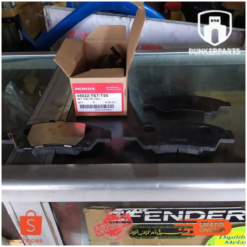 Kanvas/Kampas rem/Brake Pad depan honda mobilio ORI ASLI (set)