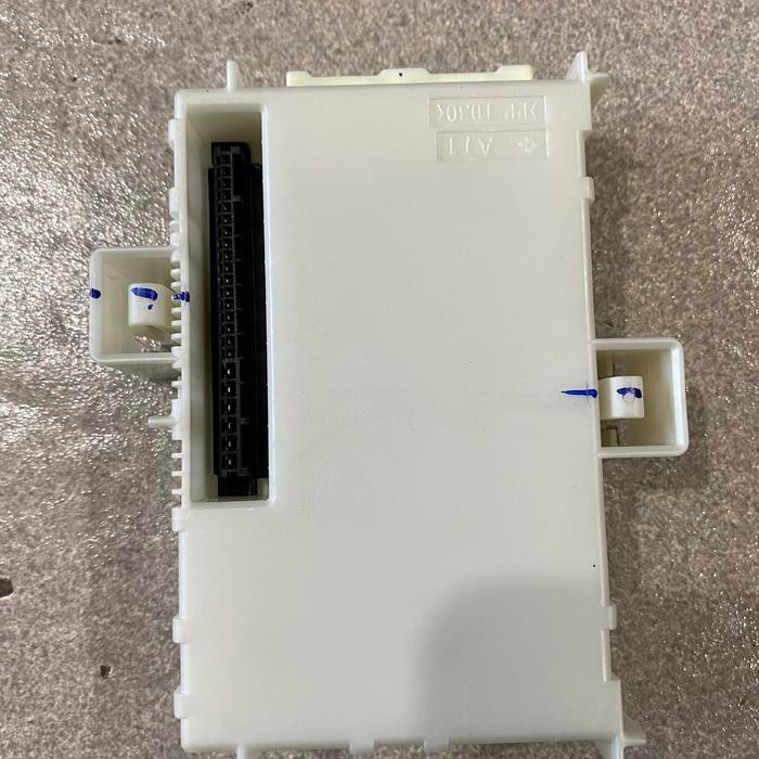 89221-0Ka71 Computer Body Bodi Innova Reborn Fortuner Vrz