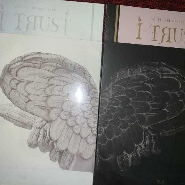 ALBUM G IDLE I TRUST FULLSET NO POSTER. SOOJIN MIYEON YUQI SOYEON