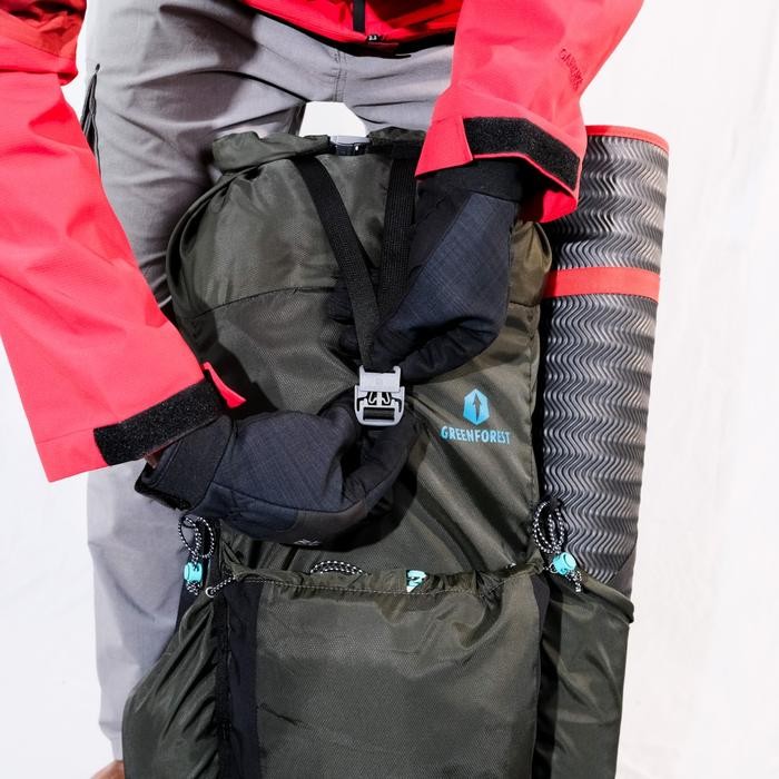 Greenforest Either Carrier Lightweight 40L Free Raincover