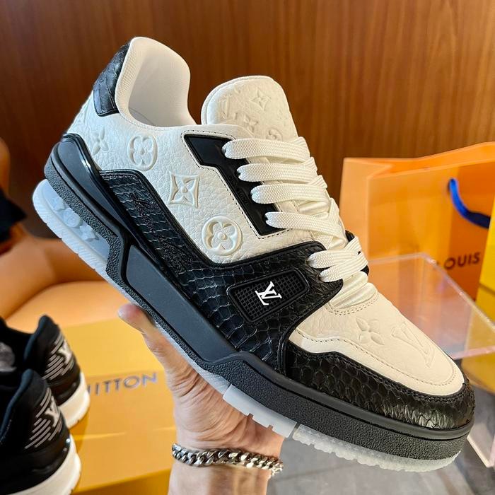 LV Vuitton Trainer White Black Monogram Logo Leather