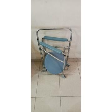 Kursi Bab Lansia Dengan 4Roda Kursi Comode Bisa Lipat Untuk Buang Air Besar Kecil