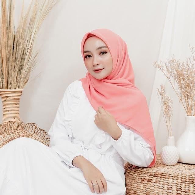 Kerudung Bella Square Harga Grosir / Hijab Wanita Segiempat