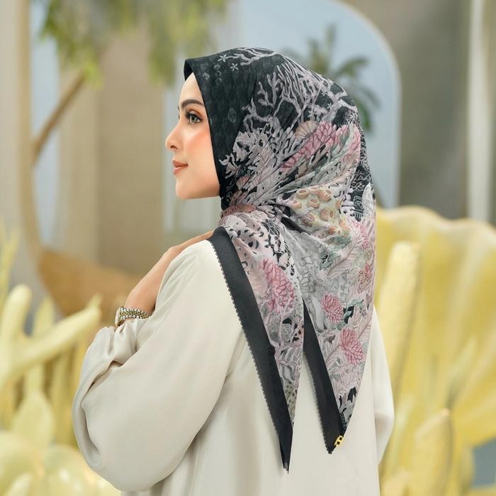 Buttonscarves Little Mermaid 2.0 Voal Square