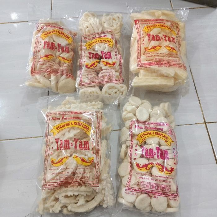 

Paket super mantap Kerupuk Kemplang Khas Palembang - 5 Bungkus Promosi (Cipir, Akar, Sgl Besar, Kc,
