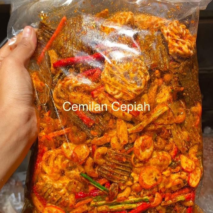 

New Seblak mix 1kg/ Seblak Campur/Aneka Kerupuk pedas daun jeruk Bumbu Cikruh