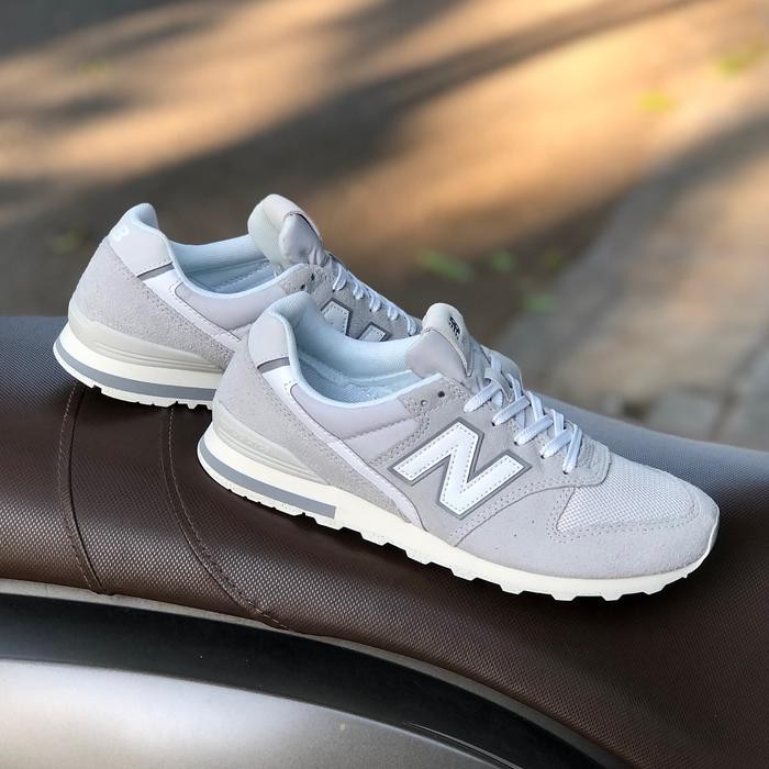 New Balance Classic 996 WL996CI2 Light Grey White Black Original