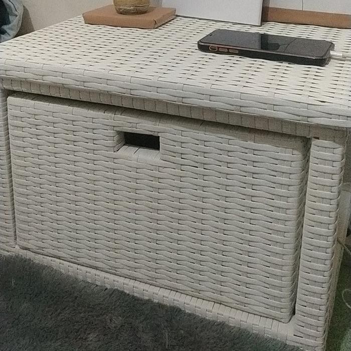 Nakas/Meja Rak Laci 1 Rotan Sintetis Pasti Diskon