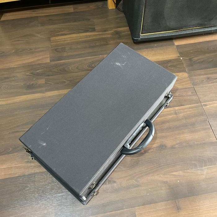 Hardcase Efek POD X3 Live Line 6