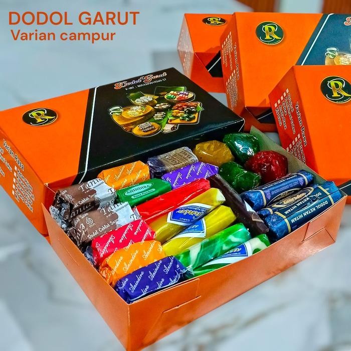 

New Dodol garut box Varian Mix Aneka Rasa 1kg - dodol garut enak-dodol garut asli-cemilan manis.