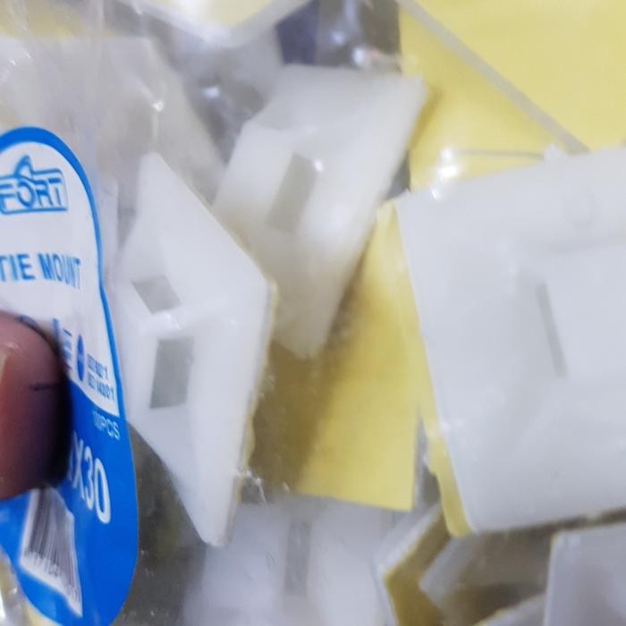 

Tie Mount 30x30 Pengait Ties