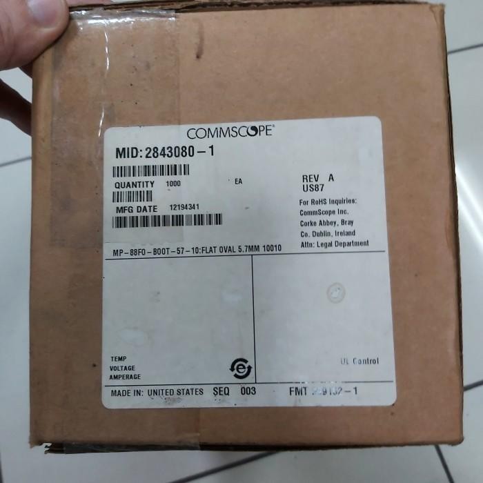 Commscope Plugbooth Cat5 / Amp Sl Boot Cat 5E / Boot Plug Rj45 50Pcs