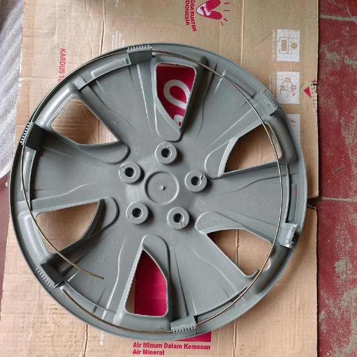 Mantab Dop Velg Vleg Terios Ring 16 Ori 1Buah