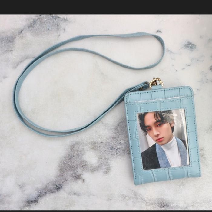 

Ready- Faye Id Card/Dompet Card Wanita/Lanyard Card Holder Terbaru Tali Foto Kartu Kulit