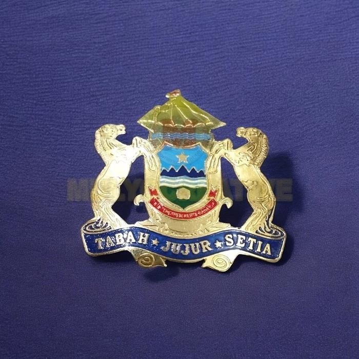 

Lencana Pin Kadin Logo Garut - Pin Bros KADIN Garut PREMIUM