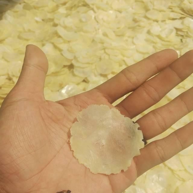 

Emping Melinjo Mentah 1Kg Kualitas A Kemasan Kardus