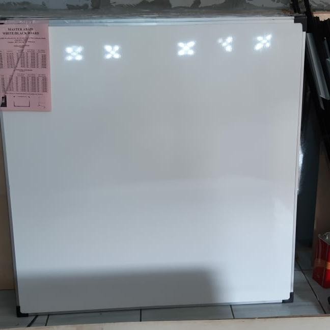 

Whiteboard Non Magnetik 120X120 Cm