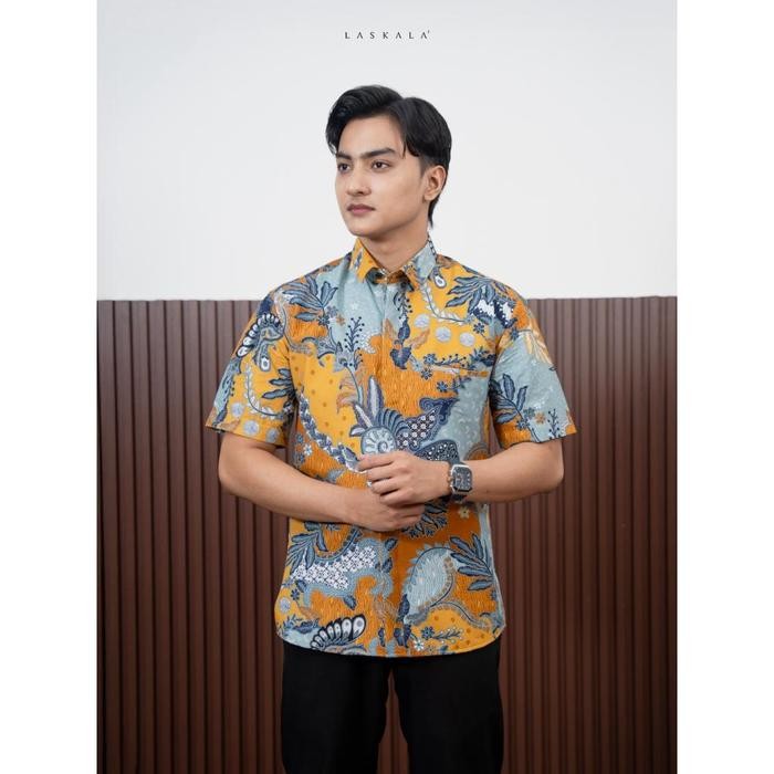 Laskala Premium Batik - Sakuta Slimfit Lengan Pendek *