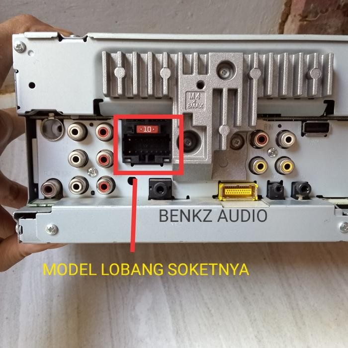 SOKET HEADUNIT DOUBLEDIN PIONEER AVH 165DVD AVH 1650DVD AVH 2650BT