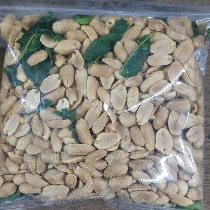 

4ZMI Kacang Bawang Daun Jeruk 500G