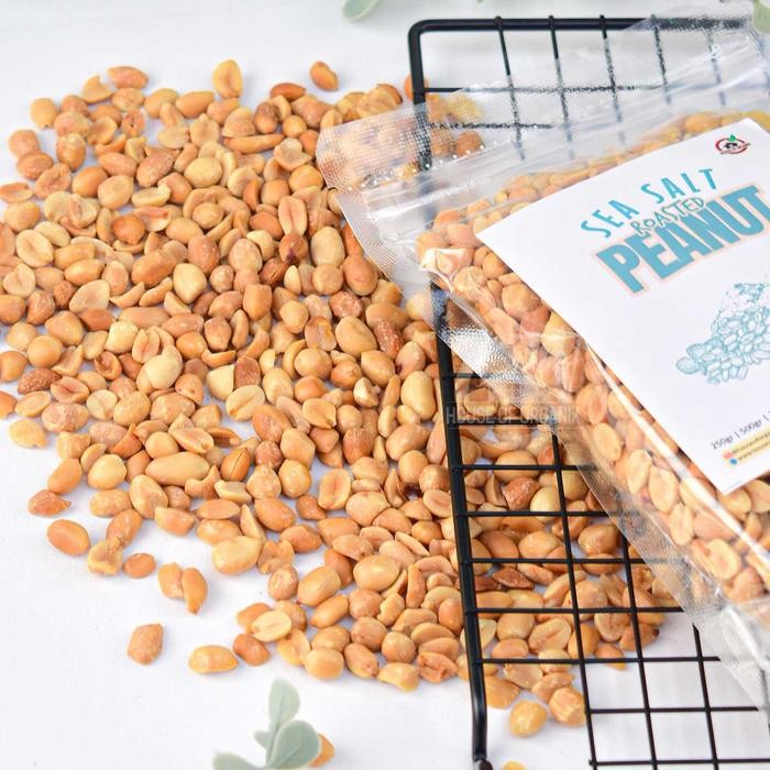 

4ZMI Sea Salt Roasted Peanut ( Kacang Panggang Garam Laut ) 500 Gr Polong