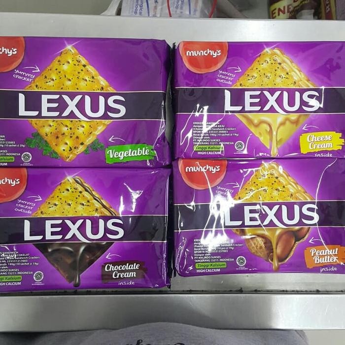 

IOI2 Lexus Kreker Sandwich 190G- Promo Produk Terlaris