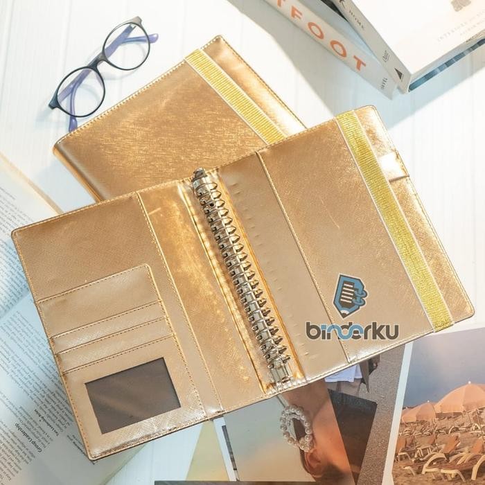 

Binder Premium Metalik Toyo Leather With Strap B5 26 Ring